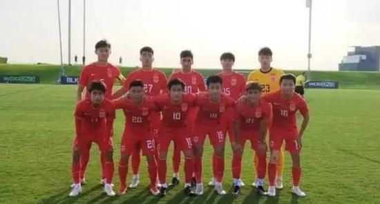 佩尼亚做出关键扑救。